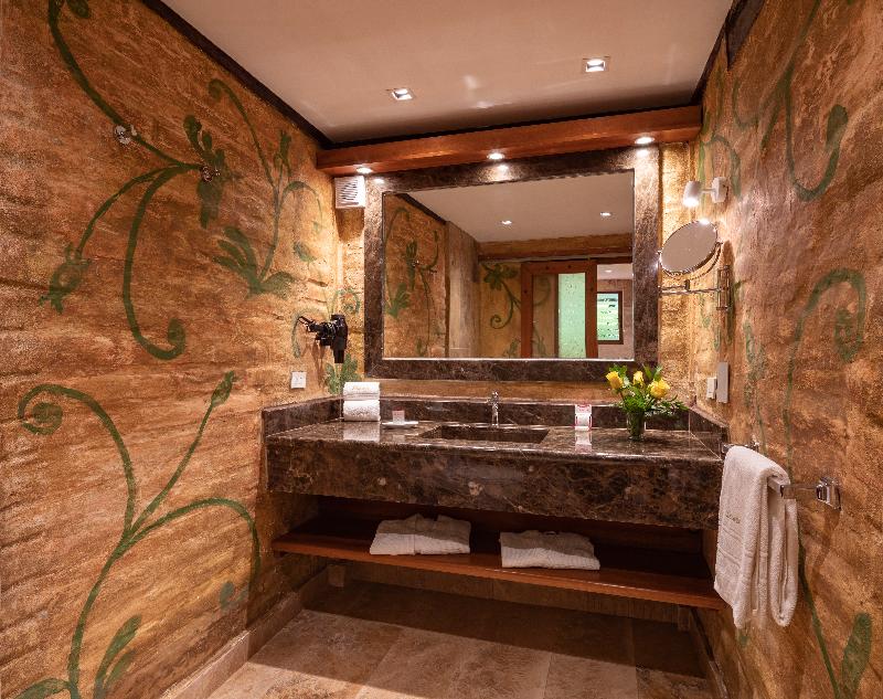 Luna Volcan, Adventure Spa - formerly Luna Runtun image