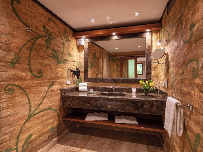 Luna Volcan, Adventure Spa - formerly Luna Runtun image