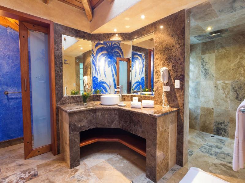 Luna Volcan, Adventure Spa - formerly Luna Runtun image