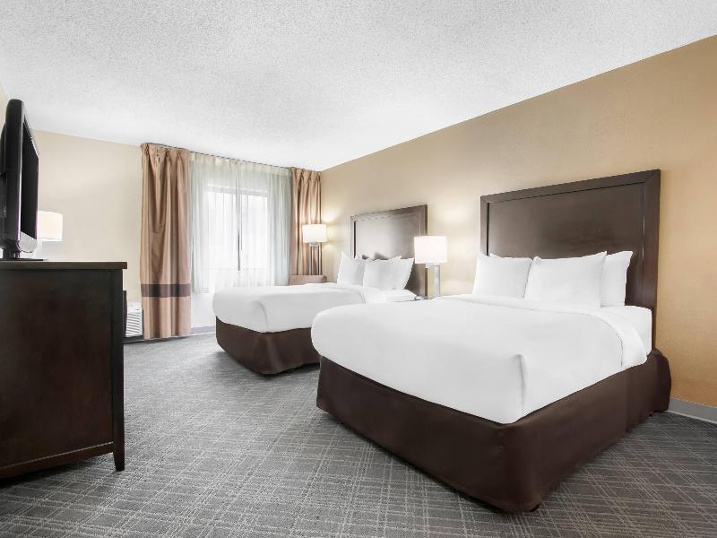 Comfort Inn Detroit Downtown image