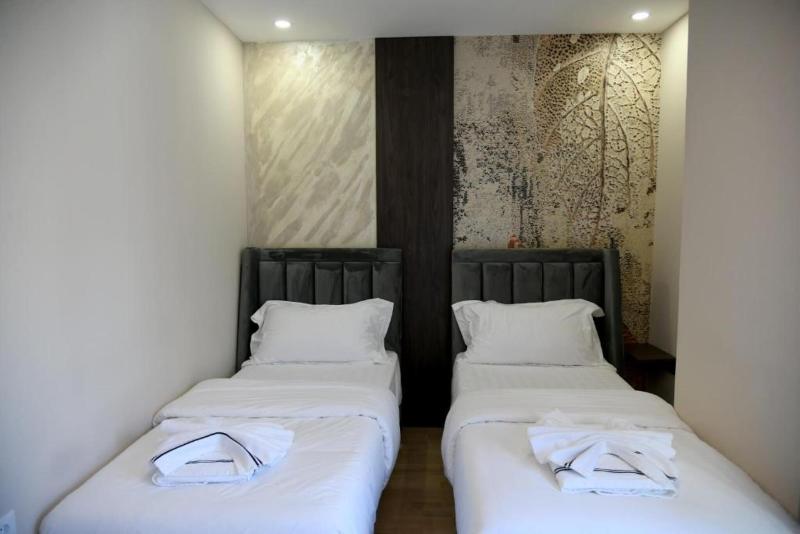 Hotel Valbor image