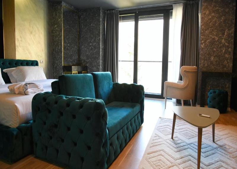Hotel Valbor image