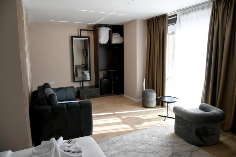 Hotel Valbor image