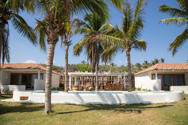 Hotel Pomelo image