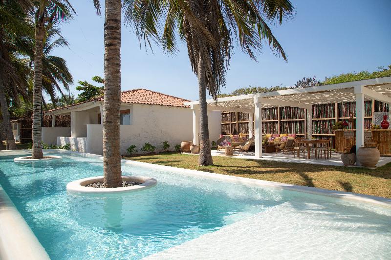 Hotel Pomelo image