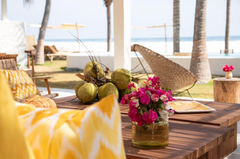 Hotel Pomelo image