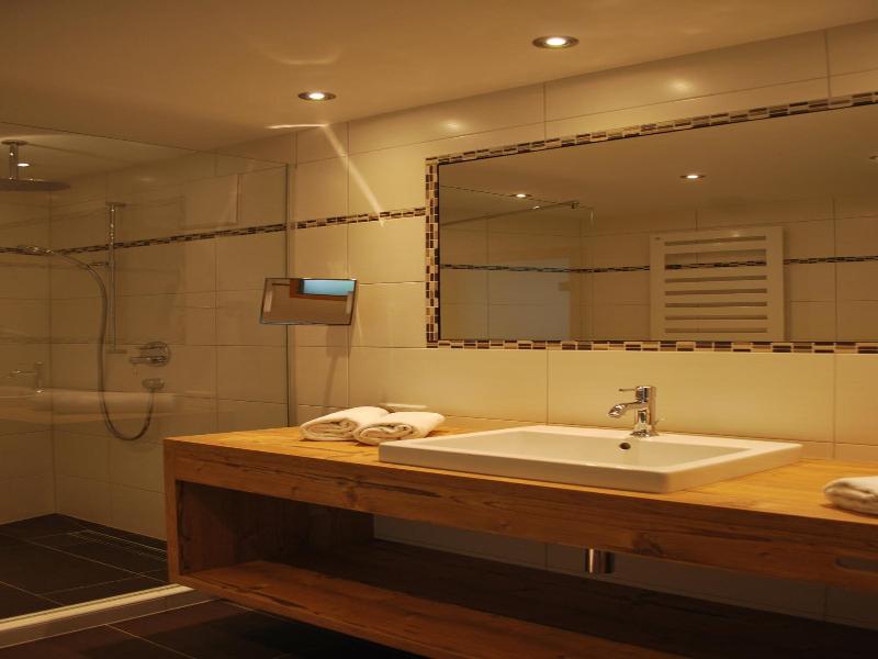 Auenhotel image