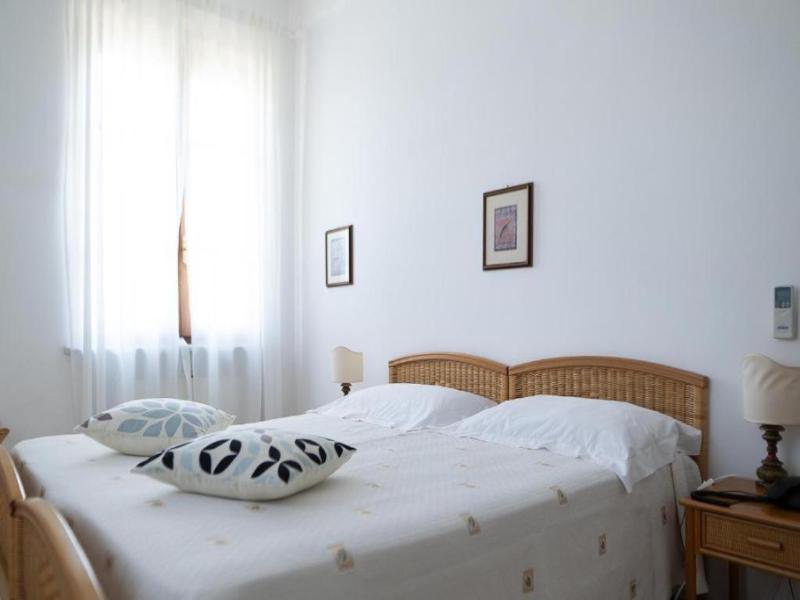 Hotel Bellonda image