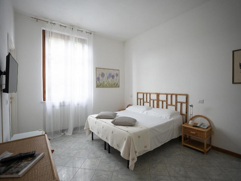 Hotel Bellonda image