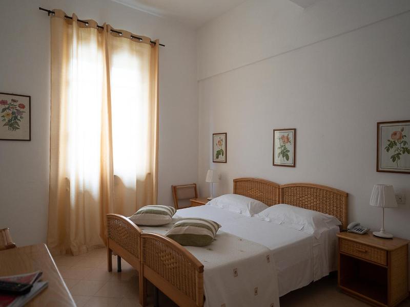Hotel Bellonda image