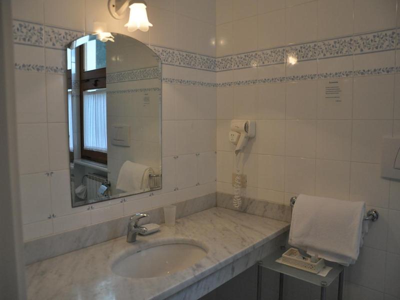 Hotel Bellonda image