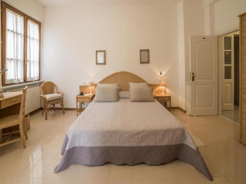 Hotel Bellonda image
