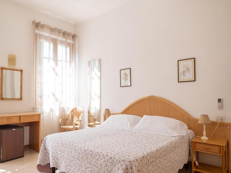 Hotel Bellonda image