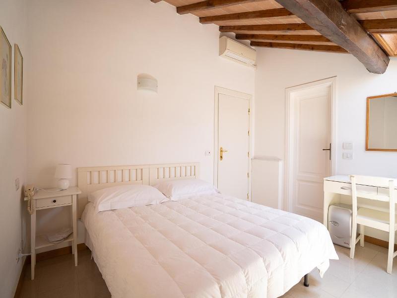 Hotel Bellonda image