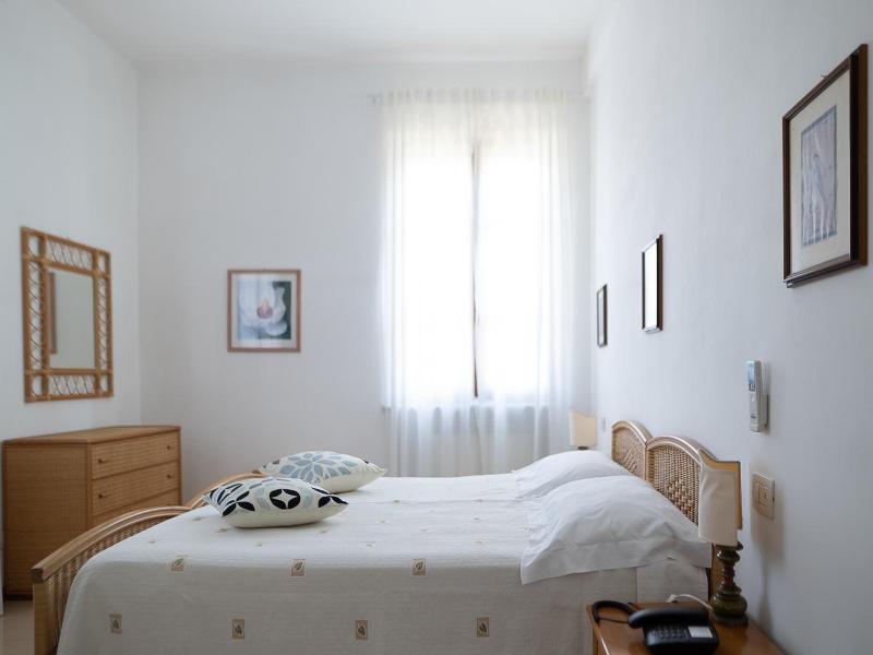 Hotel Bellonda image