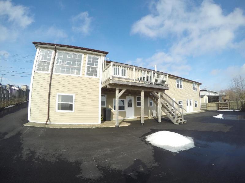 Admiral S Quay Motel Suites image