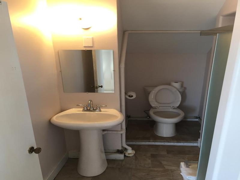 Admiral S Quay Motel Suites image