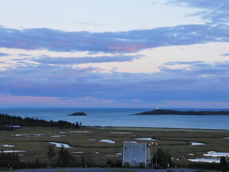 Admiral S Quay Motel Suites image