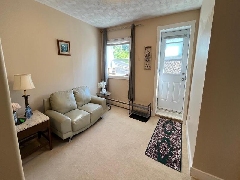 Admiral S Quay Motel Suites image