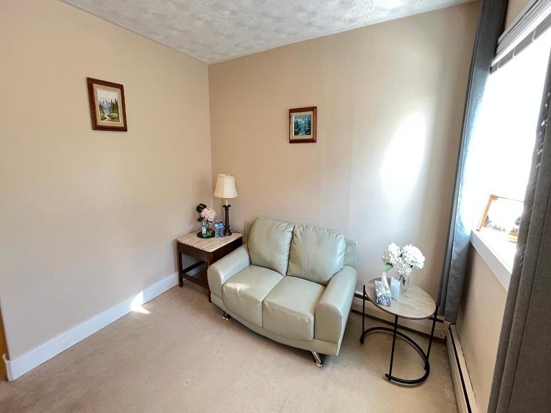 Admiral S Quay Motel Suites image