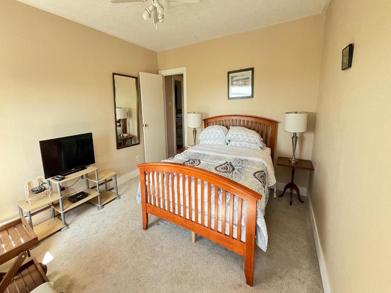 Admiral S Quay Motel Suites image