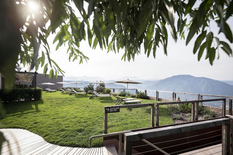Hotel Belvedere- Fine Dining & Spa image