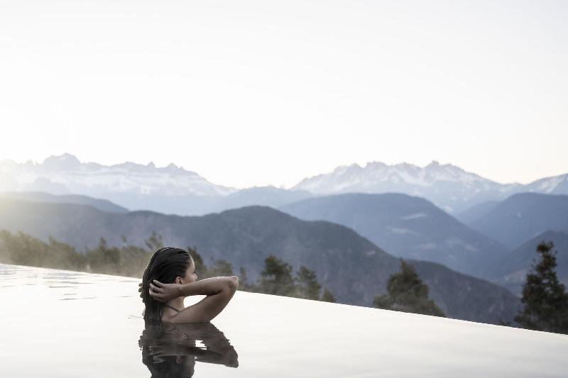 Hotel Belvedere- Fine Dining & Spa image