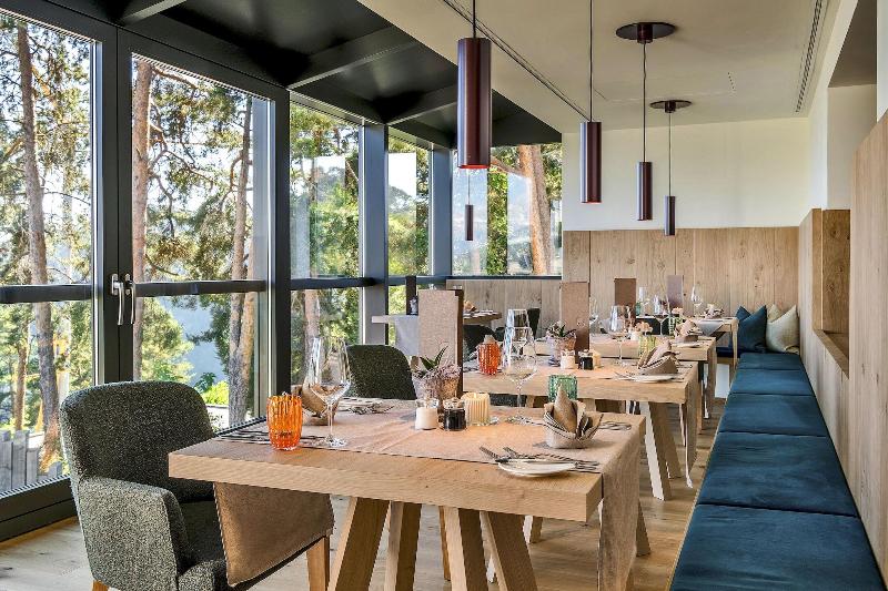 Hotel Belvedere- Fine Dining & Spa image