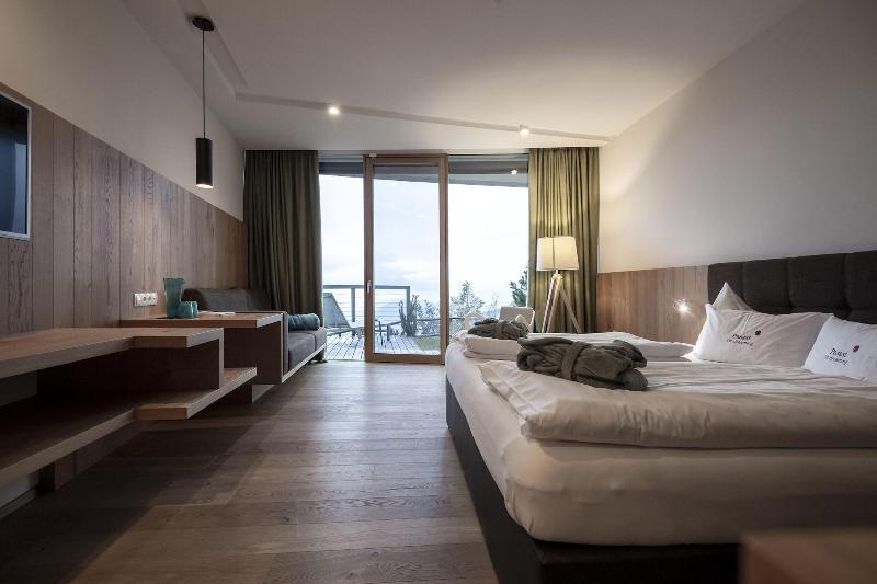 Hotel Belvedere- Fine Dining & Spa image