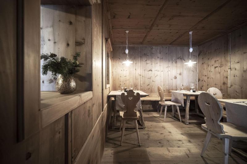 Hotel Belvedere- Fine Dining & Spa image