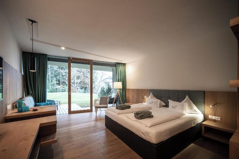 Hotel Belvedere- Fine Dining & Spa image