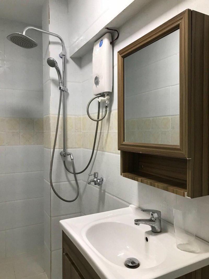 Thada Apartment image
