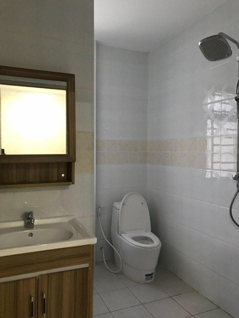 Thada Apartment image