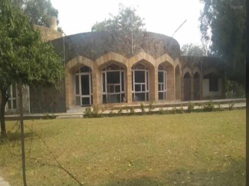 Badkhal Lake Resort image