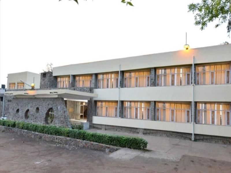 Badkhal Lake Resort image