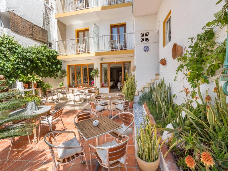 Hotel Buigues image