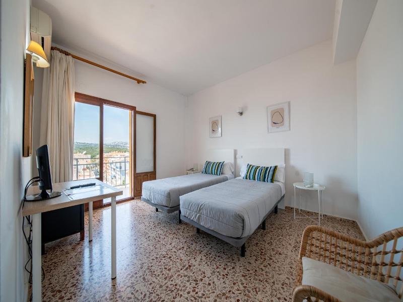 Hotel Buigues image