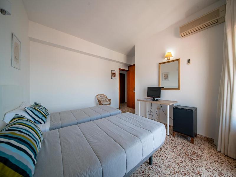 Hotel Buigues image