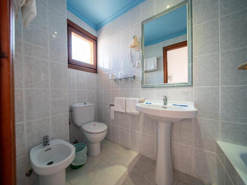 Hotel Buigues image