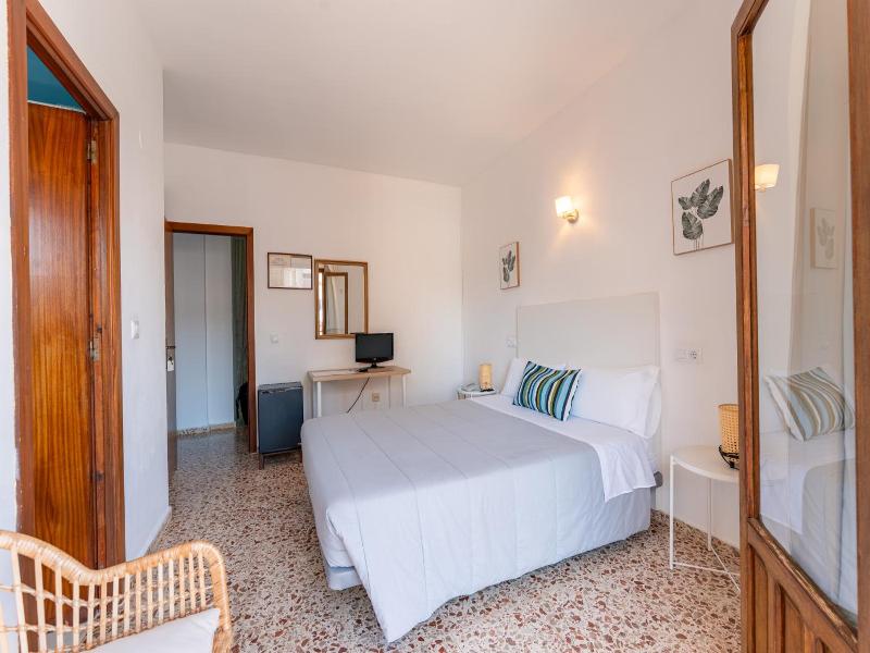 Hotel Buigues image