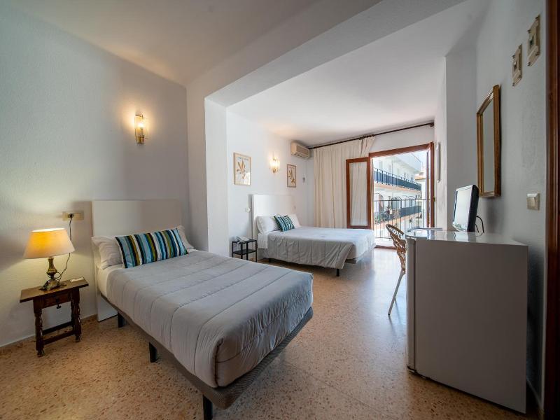 Hotel Buigues image