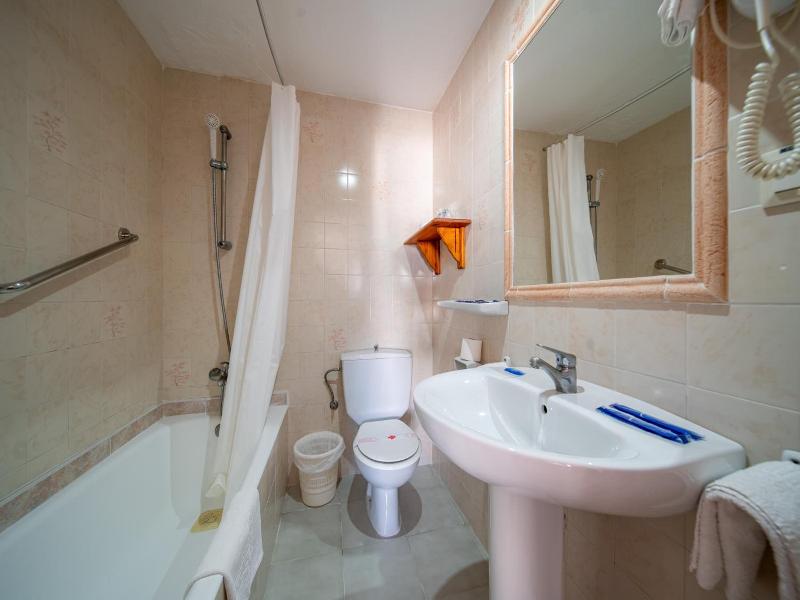 Hotel Buigues image