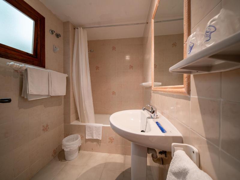 Hotel Buigues image