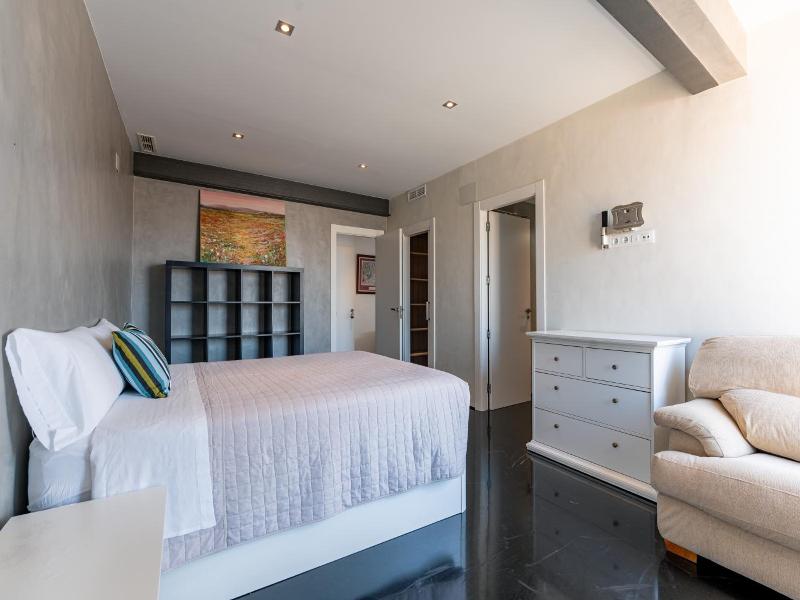 Hotel Buigues image