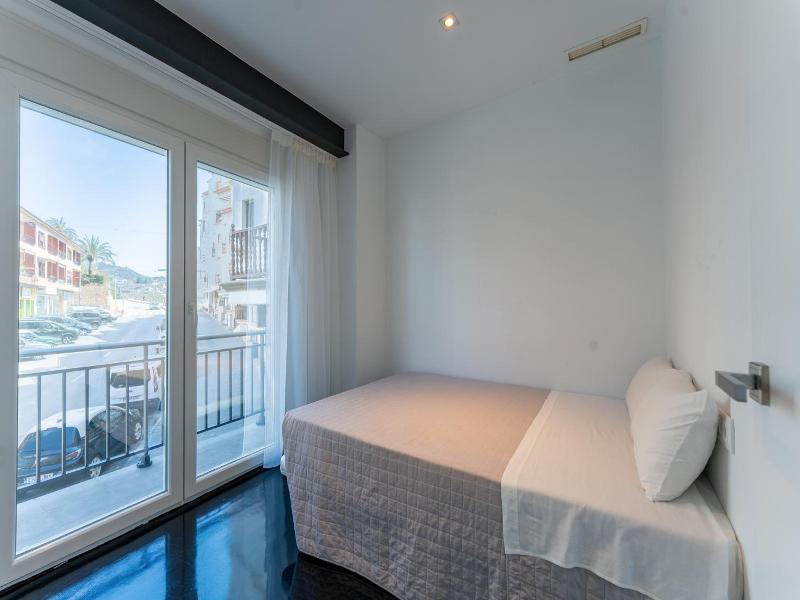 Hotel Buigues image
