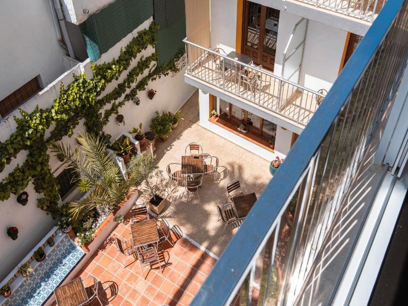 Hotel Buigues image