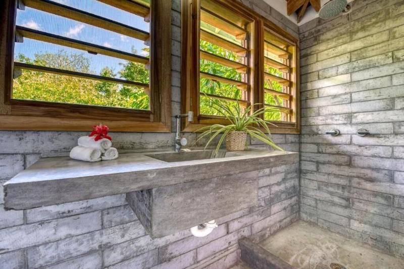 Camp Bay Lodge image