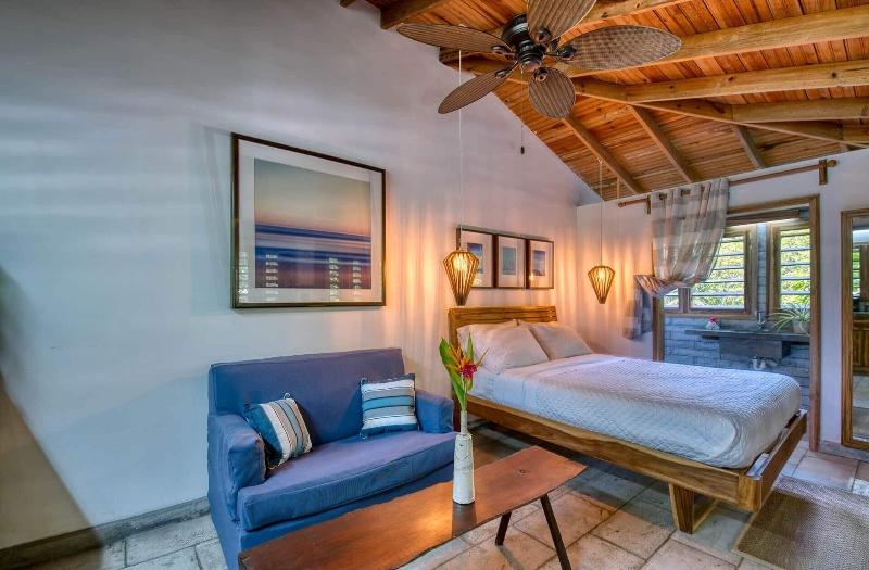 Camp Bay Lodge image
