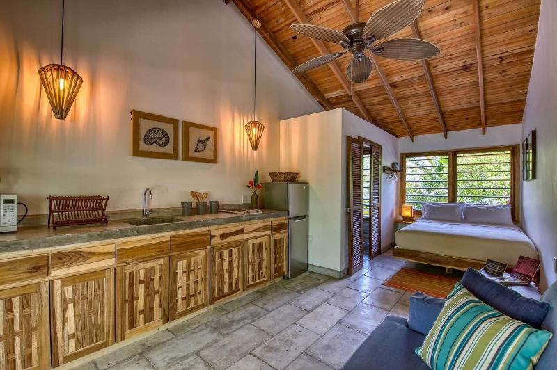 Camp Bay Lodge image