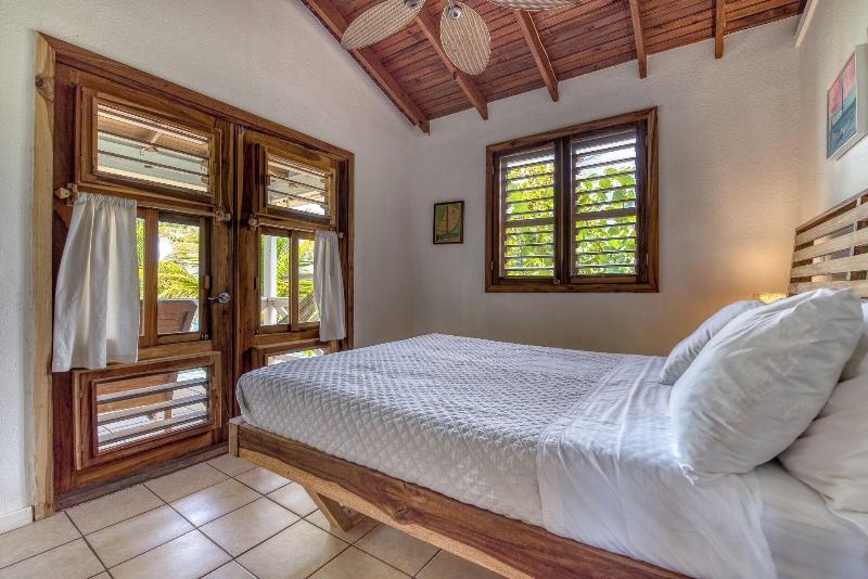Camp Bay Lodge image